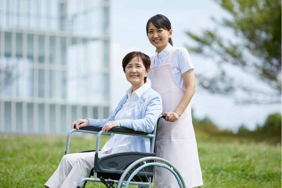 介護保険・医療保険がきかない看護サービスの選び方