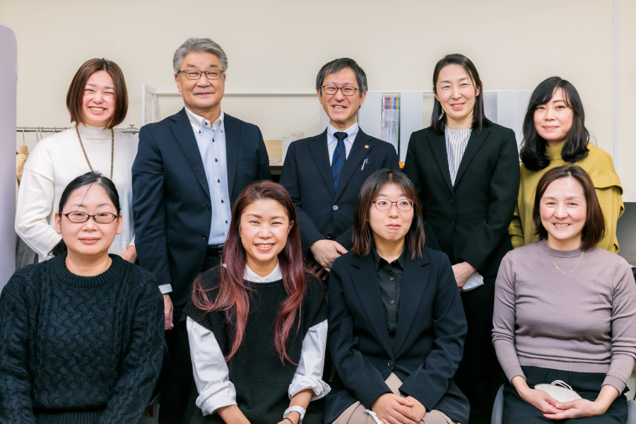 ソワレ行政書士法人