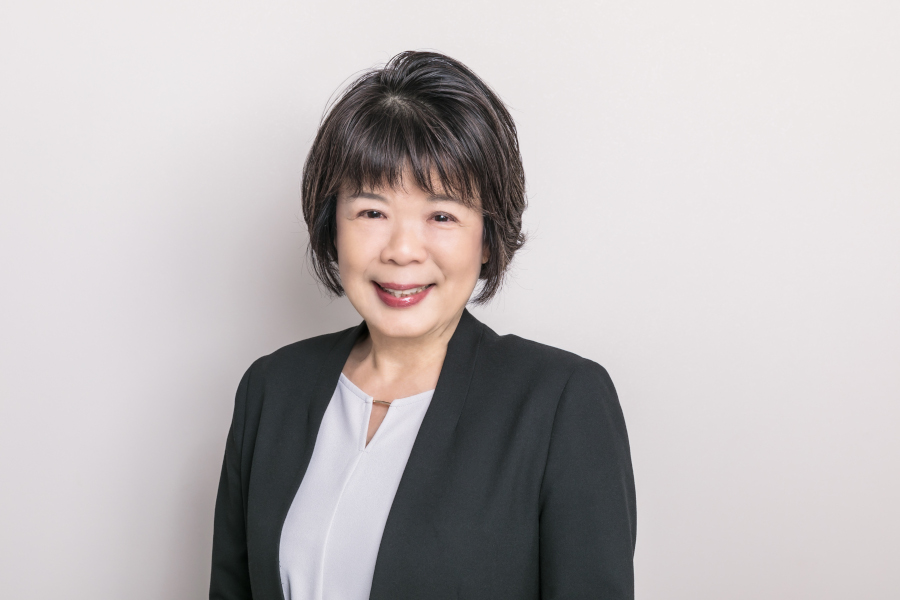 花澤真里子代表のCA時代