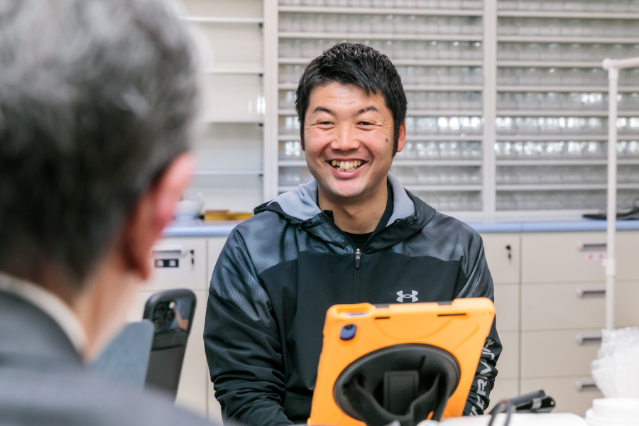 菅原直哉薬局長（江戸川店）