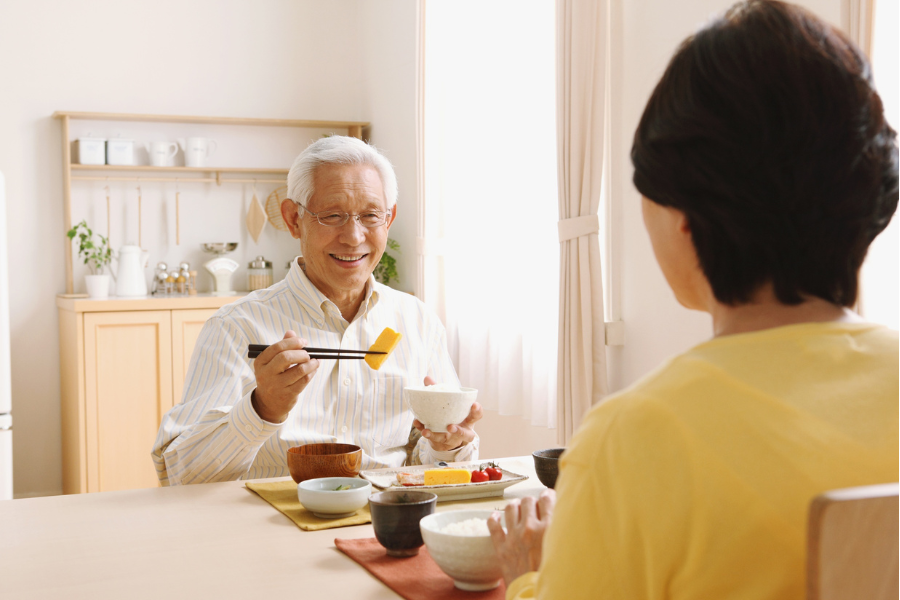 【言語聴覚士執筆】100歳以上の食支援とは？言語聴覚士が伝える超高齢期の嚥下と“食べ続ける”ための支援
