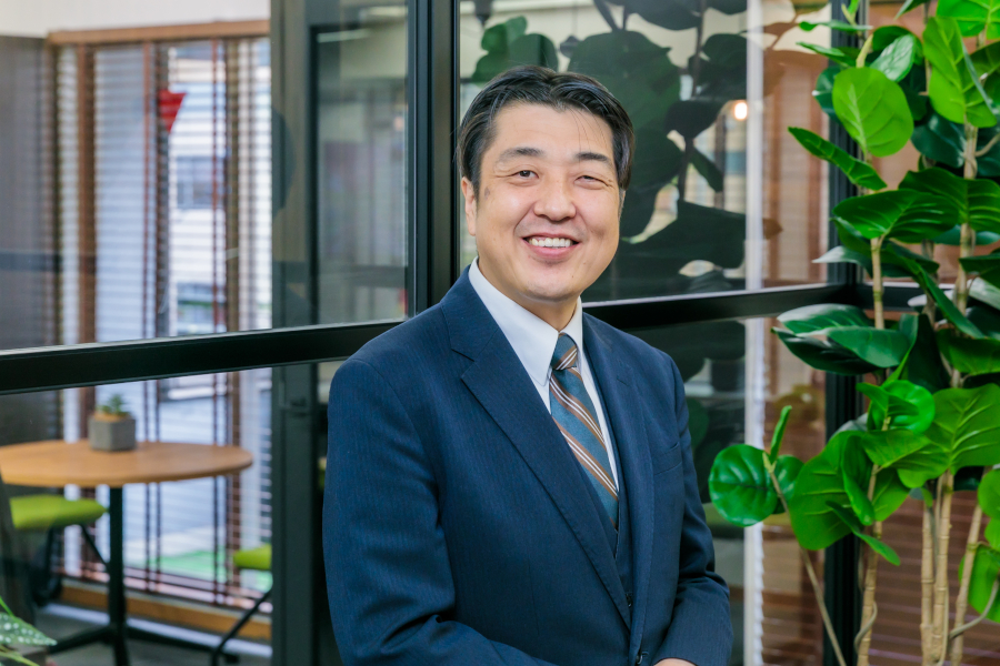 増井康高代表