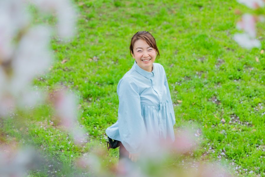 小林ひとみ代表のプロフィール