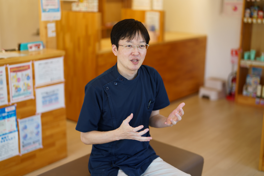 髙田寛之薬事事業部部長