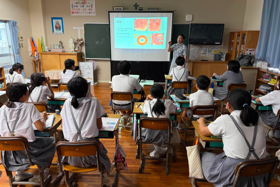 石垣市の小学校で行った「人の体と命の授業」