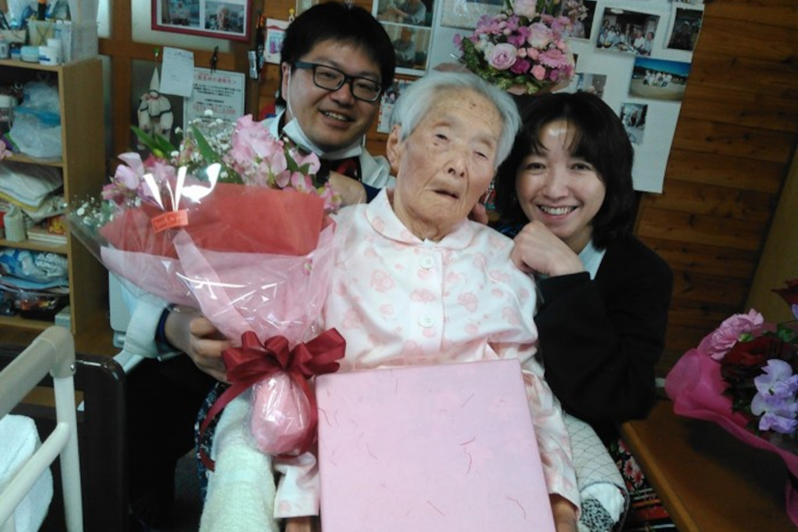 訪問診療にて患者さんとともに