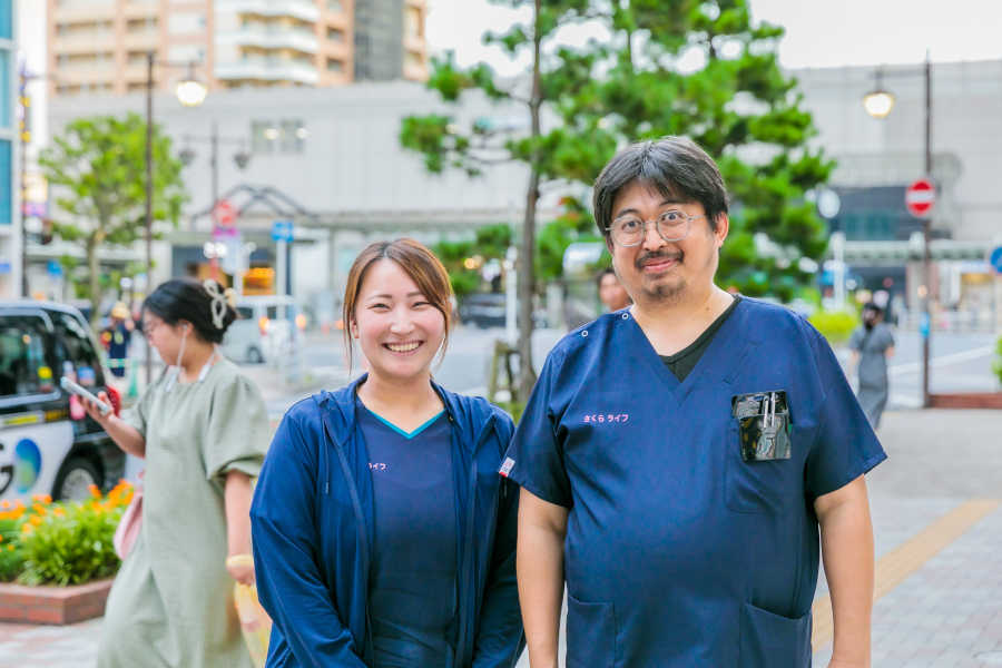 原涼佳看護師と近藤健治院長