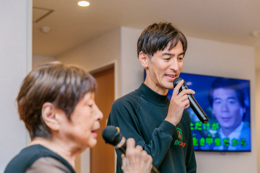 松崎俊介管理者と利用者さん